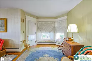 107 N Robinson Ave, Pen Argyl Boro, PA 18072 - Photo 33