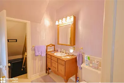 107 N Robinson Avenue, Pen Argyl Boro, PA 18072 - Photo 29