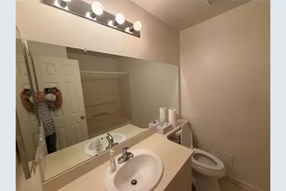 1947 Willings Lane, Hellertown Boro, PA 18055 - Photo 9