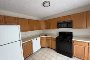 1947 Willings Ln, Hellertown Boro, PA 18055 - Photo 3