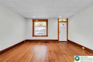 1004 Seneca St, Fountain Hill Boro, PA 18015 - Photo 3