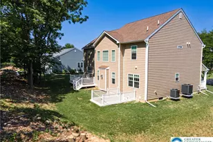 2668 Hollow View Dr, Forks Twp, PA 18040 - Photo 53