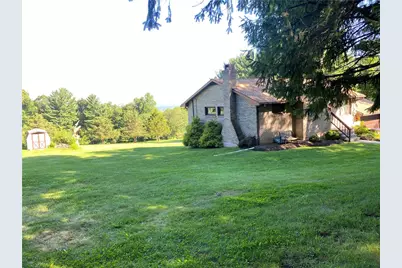 5443 S Mountain, Upper Milford Township, PA 18049 - Photo 3
