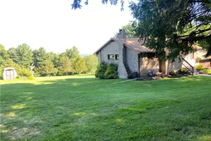 5443 S Mountain, Upper Milford Township, PA 18049 - Photo 3