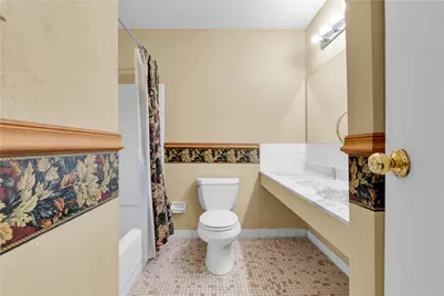 2874 Aronimink Place, Lower Macungie Township, PA 18062 - Photo 17