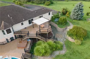 2202 High Meadow Rd, Springfield Twp, PA 18036 - Photo 5