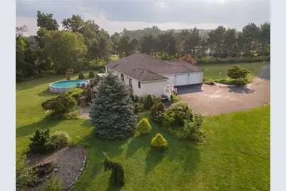 2202 High Meadow Road, Springfield Twp, PA 18036 - Photo 3