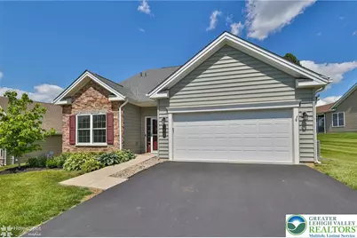 5424 Traditions, Upper Saucon Township, PA 18036 - Photo 3