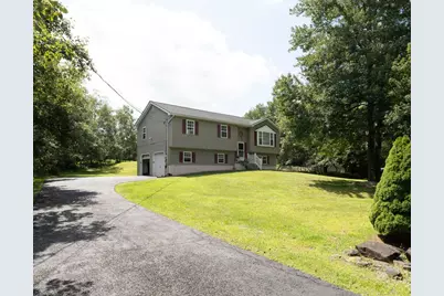 214 Center Drive, Tunkhannock Twp, PA 18610 - Photo 11