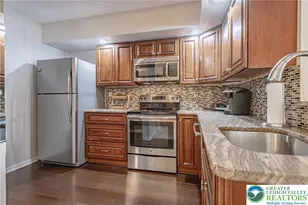 2776 Rolling Green Pl, Lower Macungie Township, PA 18062 - Photo 7
