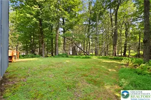 1022 Hilltop Dr, Newfoundland, PA 18445 - Photo 5