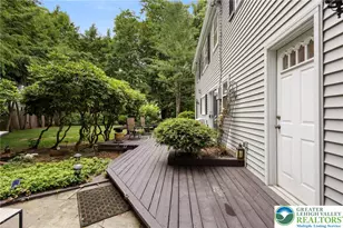 2898 Fairfield Dr, Salisbury Township, PA 18103 - Photo 49
