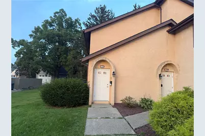 2406 Woodstock Dr #B, Bethlehem, PA 18017 - Photo 1