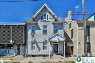656 Main St, Hellertown, PA 18055 - Photo 1