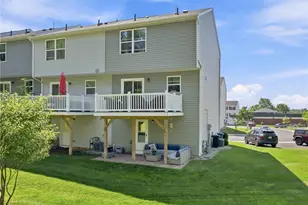 2133 Cross Country Rd, Northampton Township, PA 18067 - Photo 7