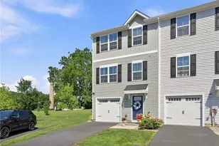 2133 Cross Country Rd, Northampton Township, PA 18067 - Photo 5