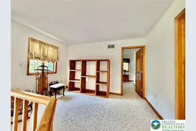 555 Eagle Drive, Middle Smithfield, PA 18302 - Photo 7