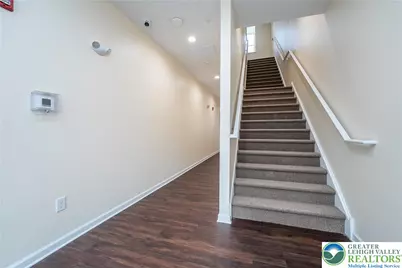 418 Race Street #7, Pottsville, PA 17901 - Photo 9