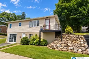 105 W Laurel Ave, Pen Argyl, PA 18072 - Photo 1