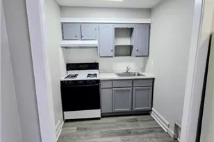 926 W Walnut St, Allentown City, PA 18102 - Photo 3