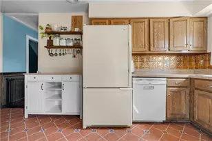 153 Roberts St, Alburtis Boro, PA 18011 - Photo 9