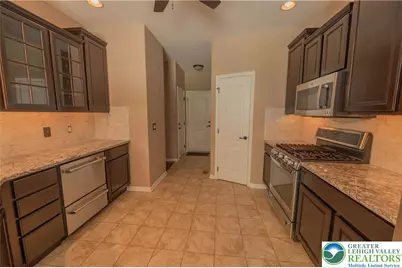 4480 Lenni Circle, Emmaus Boro, PA 18049 - Photo 9
