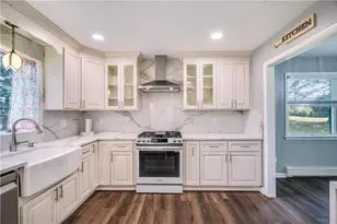 3250 Vista Dr, Moore Township, PA 18038 - Photo 11