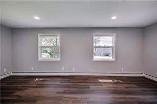 3250 Vista Dr, Moore Township, PA 18038 - Photo 5