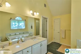 1596 Woodfield Dr, Bethlehem City, PA 18015 - Photo 35