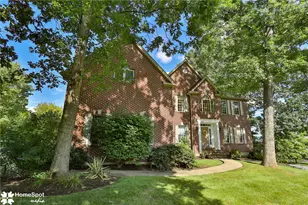 1596 Woodfield Dr, Lower Saucon Township, PA 18015 - Photo 3