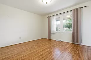 1925 Belleview Dr, Whitehall Township, PA 18052 - Photo 23