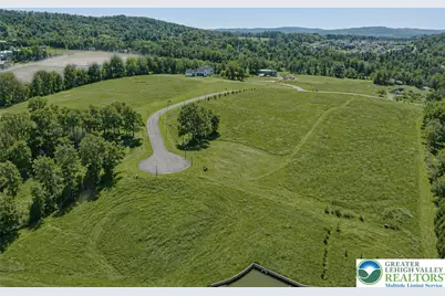 2609 Saddleback Lane, Lower Saucon Township, PA 18015 - Photo 7