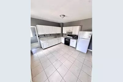 639 W Greenleaf Street, Allentown City, PA 18102 - Photo 5