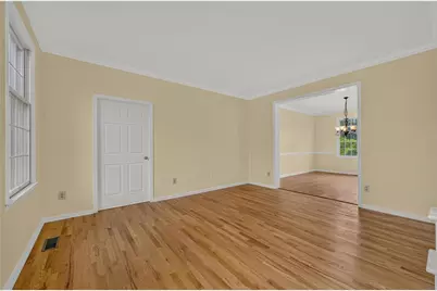 2362 Cross Creek Road, Lower Macungie Township, PA 18062 - Photo 3