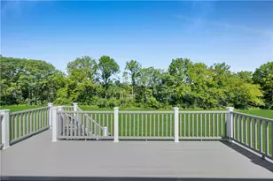 4221 Magnolia Ln, Whitehall Township, PA 18052 - Photo 9