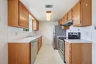 1902 W Walnut St, Allentown City, PA 18102 - Photo 9