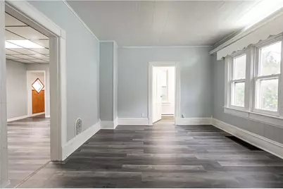 739 Broadway, Bangor, PA 18013 - Photo 9