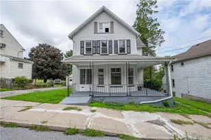 739 Broadway, Bangor, PA 18013 - Photo 1