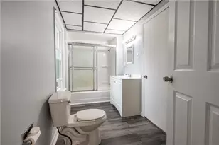 739 Broadway, Bangor, PA 18013 - Photo 39