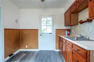 739 Broadway, Bangor, PA 18013 - Photo 21