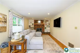 655 Yorkshire Rd, Hanover Twp, PA 18017 - Photo 17