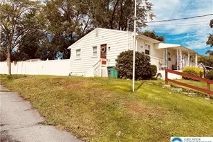 942 S Front St, Allentown City, PA 18103 - Photo 3