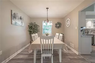 1831 Piccadilly Cir, Allentown City, PA 18103 - Photo 7