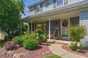 1831 Piccadilly Cir, Allentown City, PA 18103 - Photo 3