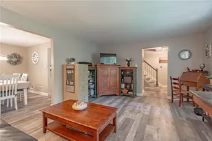 1831 Piccadilly Cir, Allentown City, PA 18103 - Photo 5