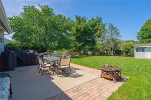1831 Piccadilly Cir, Allentown City, PA 18103 - Photo 25