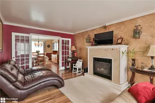 5016 Foxrun Ln, Whitehall Township, PA 18052 - Photo 7