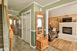 5016 Foxrun Ln, Whitehall Township, PA 18052 - Photo 5