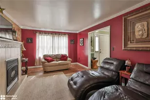 5016 Foxrun Ln, Whitehall Township, PA 18052 - Photo 9