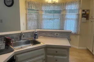 302 Oxford Pl, Macungie Boro, PA 18062 - Photo 7